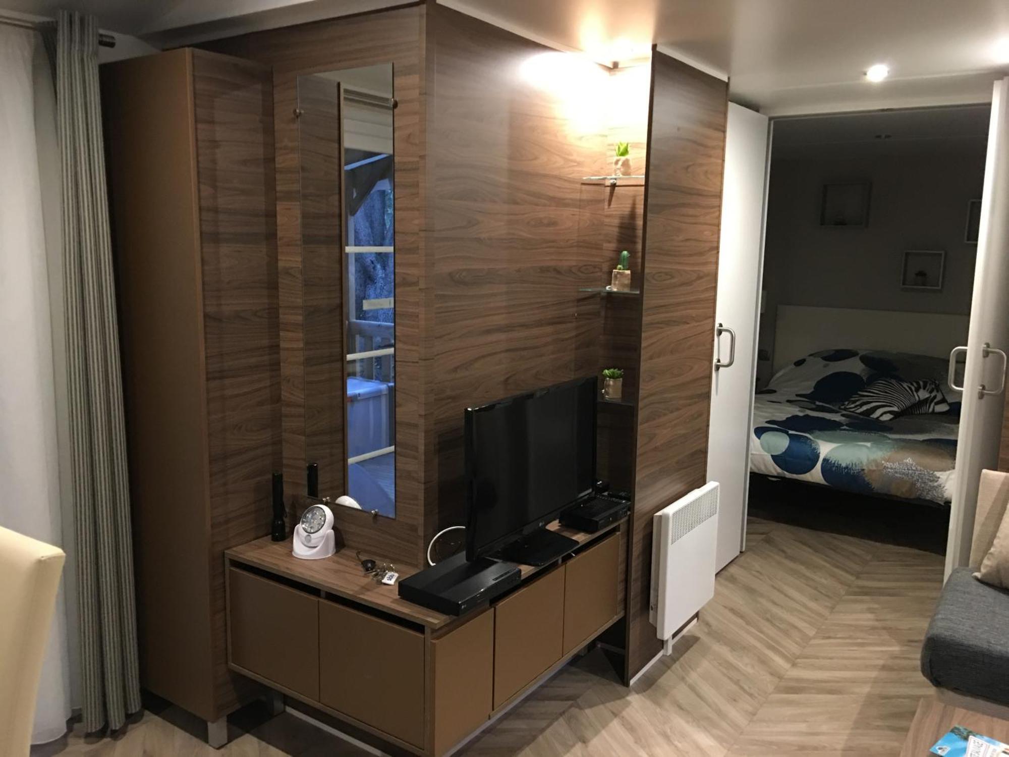 Mobilhome Familial 6 A 7 P 3 Chambres 42 M2 Saint Brevin Les Pierres Couchees エクステリア 写真